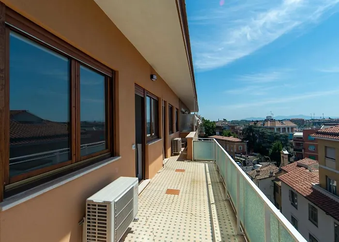 Cardinal Mistrangelo - Next To The Metro Station, Large And Comfortable Penthouse With Terrace Rome